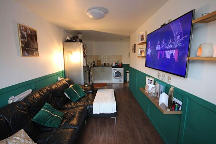 2 Bedroom Apartment For Sale In Trinity Road, Bootle, Merseyside, L20