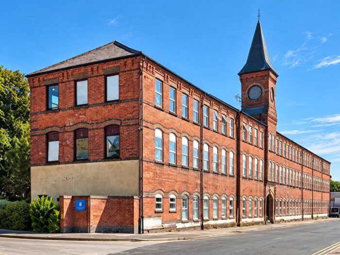 2 Bedroom Flat For Sale In The Garland, Leen Court, Nottingham, NG7