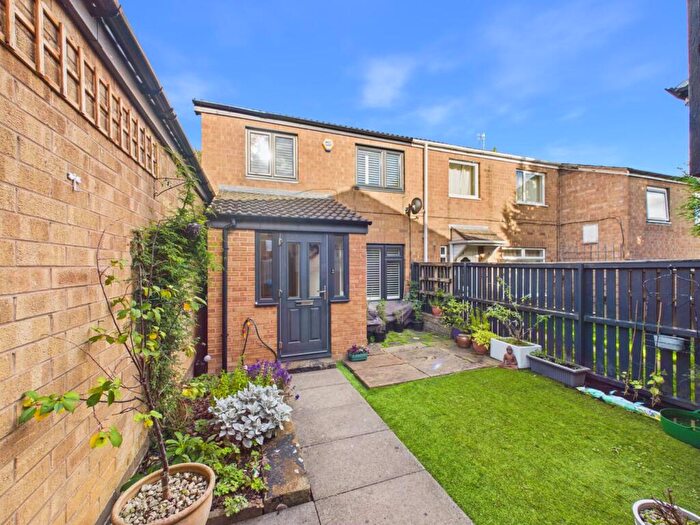 3 Bedroom End Of Terrace House For Sale In Totley Brook Way, Totley, Sheffield, S17