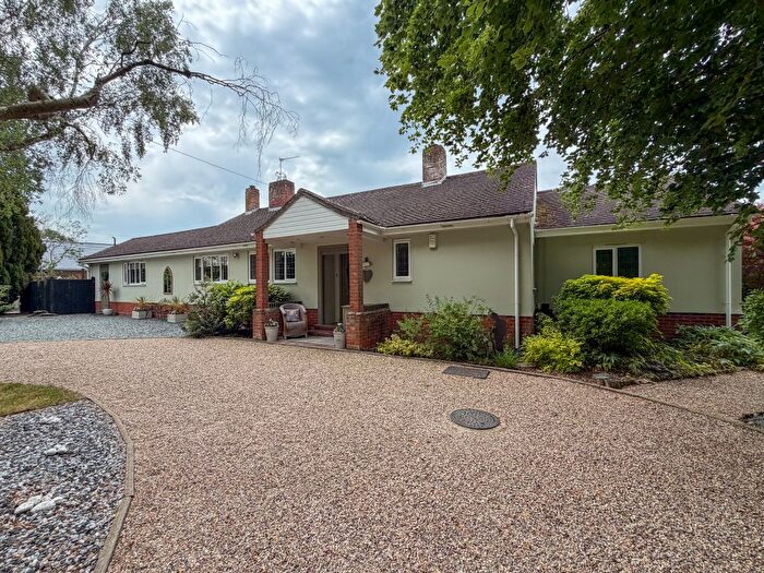 5 Bedroom Detached Bungalow For Sale In Mersea Road, Abberton, CO5