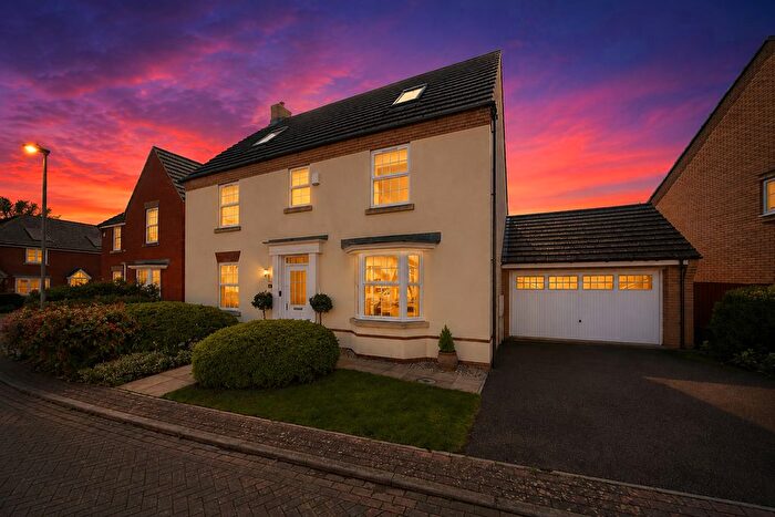 6 Bedroom Detached House For Sale In Leighton Drive, Creech St. Michael, Taunton, TA3