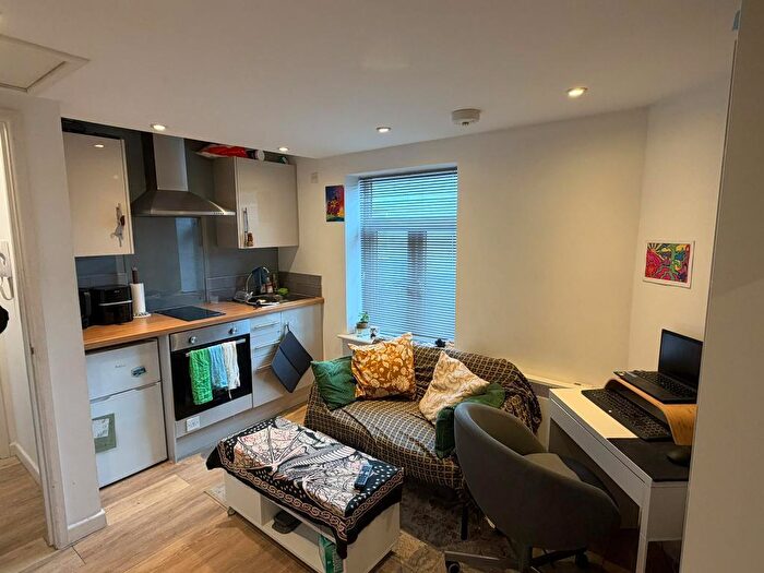 1 Bedroom Flat To Rent In Church Road, Redfield, Bristol, BS5
