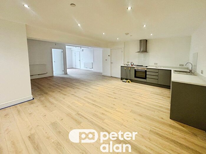 2 Bedroom Flat To Rent In Southall Street, Pontyclun, CF72