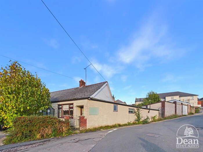 2 Bedroom Semi-Detached Bungalow For Sale In Parragate, Cinderford, GL14