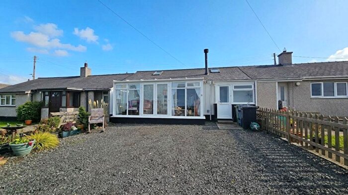 2 Bedroom Bungalow For Sale In Maes Maethlu, Llanfaethlu, Holyhead, Isle Of Anglesey, LL65