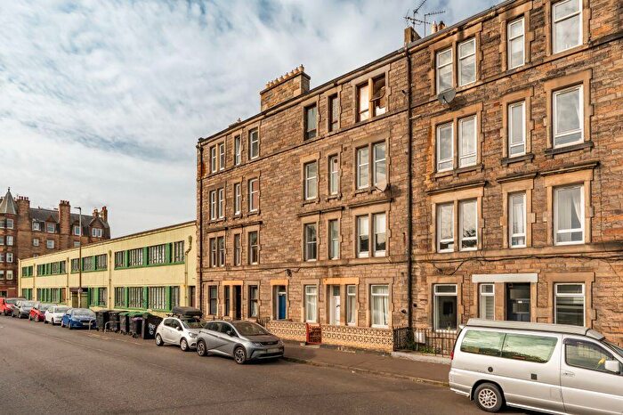 1 Bedroom Flat For Sale In / Bonnington Road, Edinburgh, EH6