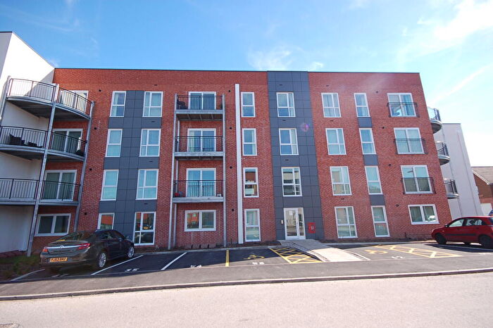 2 Bedroom Apartment To Rent In Sheen Gardens, Manchester, M22