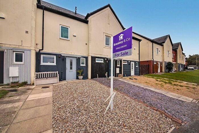 3 Bedroom Terraced House For Sale In Pool Street, Wigan, WN3
