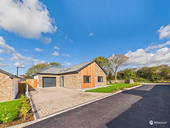 3 Bedroom Detached Bungalow For Sale In Strawberry Lane, Hayle, TR27