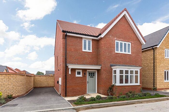4 Bedroom Detached House For Sale In Marcham Meadows, Packhorse Lane, OX13
