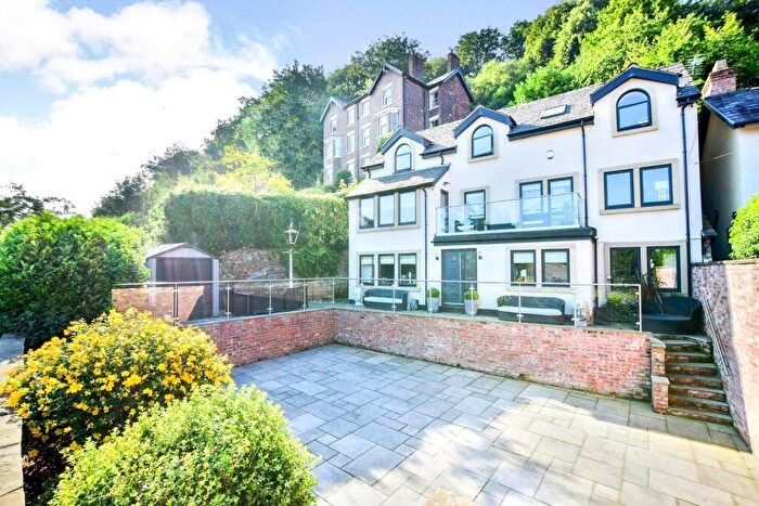 4 Bedroom Detached House To Rent In Mottram Road, Alderley Edge, SK9