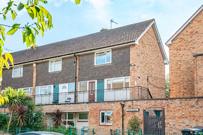 2 Bedroom Maisonette To Rent In Avon House, Albert Street, York, YO10