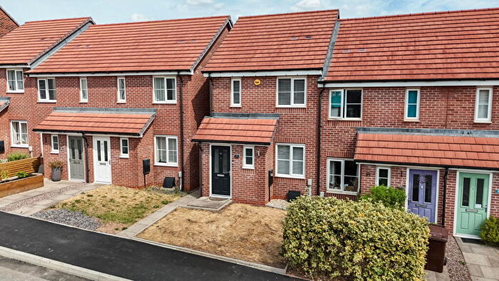 2 Bedroom Semi-Detached House For Sale In Hawling Street, Redditch, B97