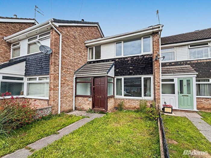 3 Bedroom Town House For Sale In Netherfield, Widnes, WA8