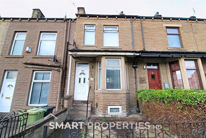 4 Bedroom Terraced House To Rent In Sufton Street, Huddersfield, HD2