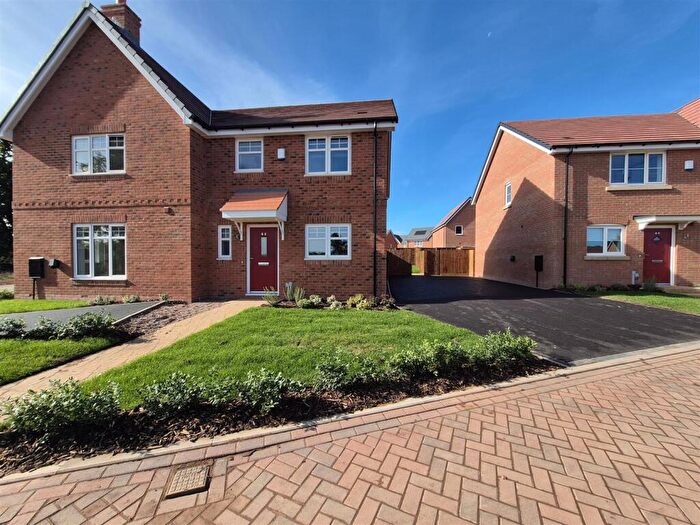 3 Bedroom Semi-Detached House To Rent In Knighton Grove, The Meadows, CV7