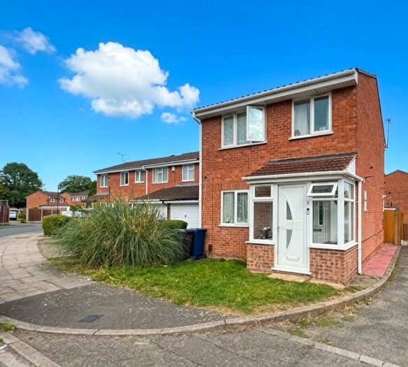 3 Bedroom End Of Terrace House To Rent In Makepeace Road, Northolt, UB5