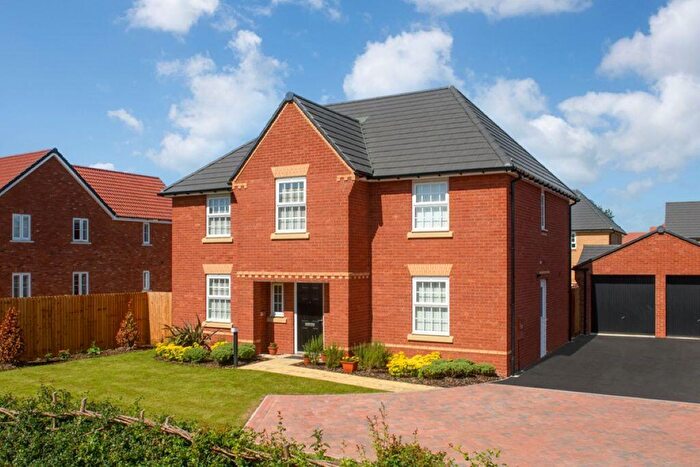 4 Bedroom Detached House For Sale In Henley Gate, Ipswich, IP1