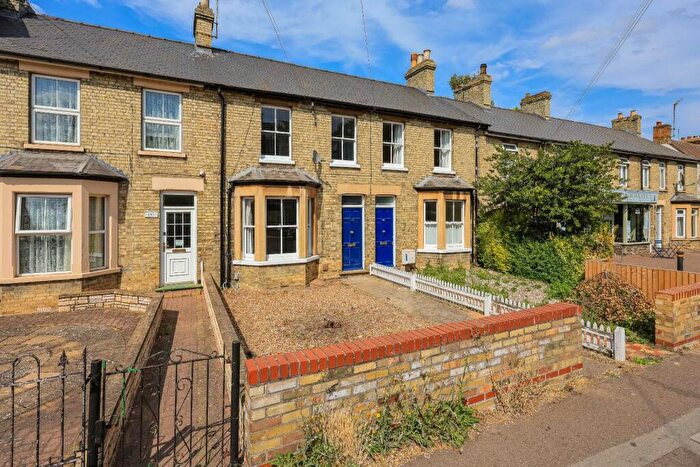 3 Bedroom Terraced House For Sale In Cherry Hinton Road, Cambridge, CB1