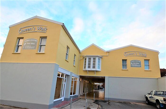 1 Bedroom Flat To Rent In One Bedroom Flat, Queens Walk, Barnstaple, EX32