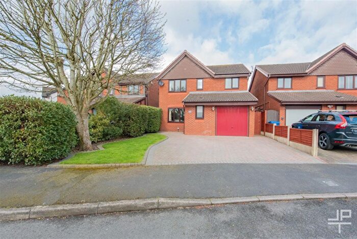 3 Bedroom Detached House For Sale In Broadwell Drive, Leigh, WN7