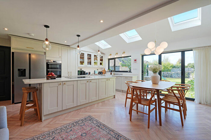 3 Bedroom Semi-Detached House For Sale In Wollaton Avenue, Bradway, Sheffield, S17
