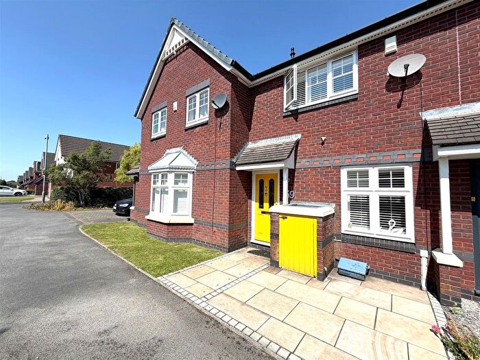 2 Bedroom Terraced House For Sale In Ingleby Close, Westhoughton, BL5