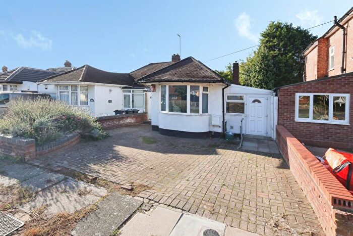 2 Bedroom Semi-Detached House For Sale In Heath Way, Birmingham, B34