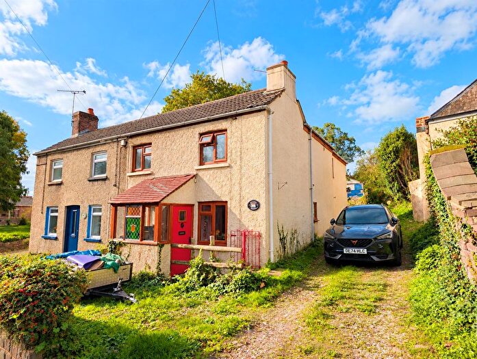 3 Bedroom Semi-Detached House For Sale In Main Road, Alvington, Lydney, GL15