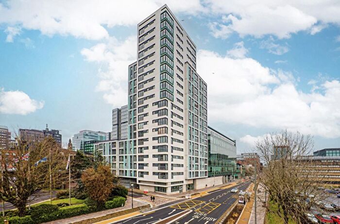 2 Bedroom Flat To Rent In /, Block, Argyle Street, Glasgow, G2
