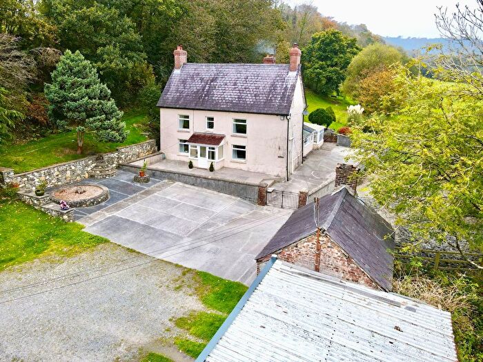 3 Bedroom Farm For Sale In Felingwm, Carmarthen, SA32