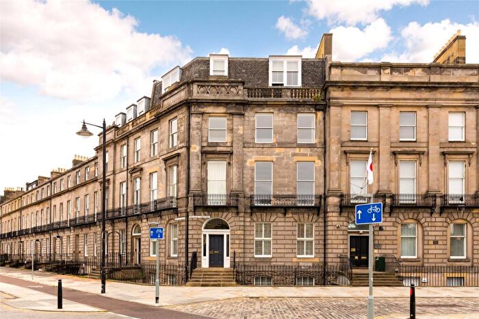 1 Bedroom Apartment For Sale In Melville Crescent, West End, Edinburgh, EH3