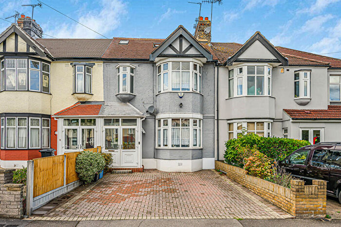 5 Bedroom Terraced House For Sale In St Barnabas Road, Woodford Green, Redbridge, IG8