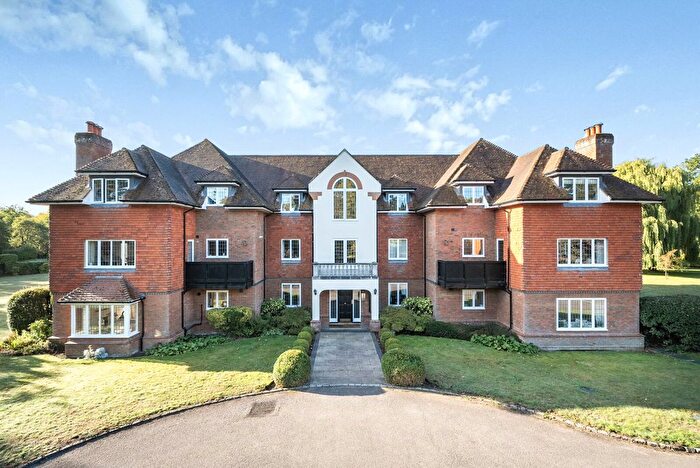 2 Bedroom Flat For Sale In Pyrford Place, Pyrford Road, Pyrford, GU22