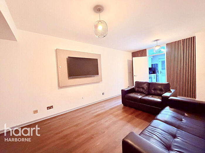 2 Bedroom Maisonette To Rent In Odell Place, Birmingham, B5