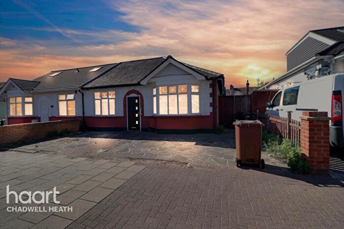 2 Bedroom Semi-Detached Bungalow For Sale In Whalebone Lane South, Chadwell Heath, RM6