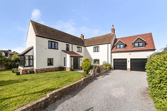 5 Bedroom Detached House For Sale In Maisemore, Gloucester, GL2
