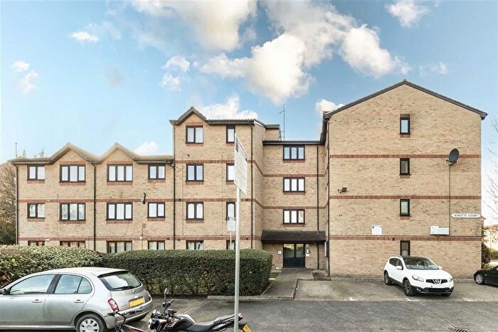 1 Bedroom Flat To Rent In Myers Lane, New Cross, SE14