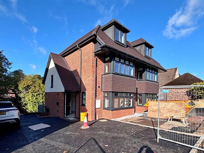 4 Bedroom Semi-Detached House For Sale In Ashley Road, Sevenoaks, TN13