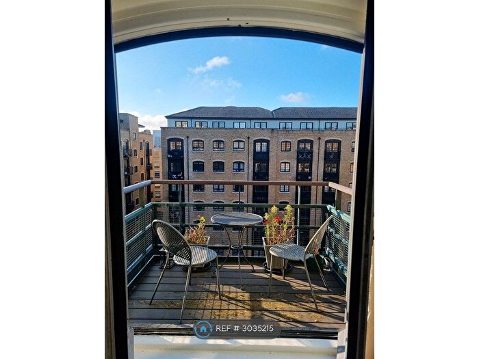 1 Bedroom Flat To Rent In Cardamom Building, London, SE1
