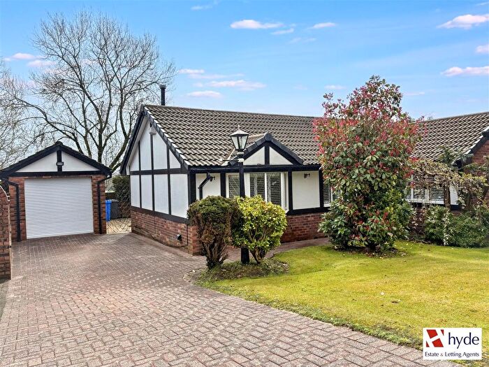 3 Bedroom Bungalow For Sale In Moray Close, Ramsbottom, Bury., BL0