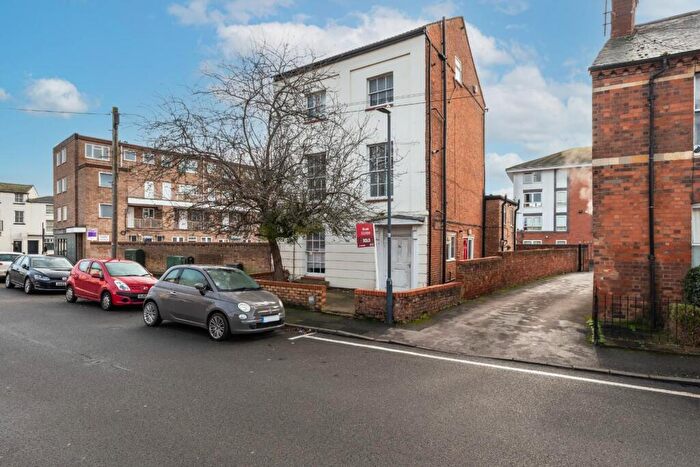 1 Bedroom Apartment For Sale In Ranelagh Terrace, Leamington Spa, CV31