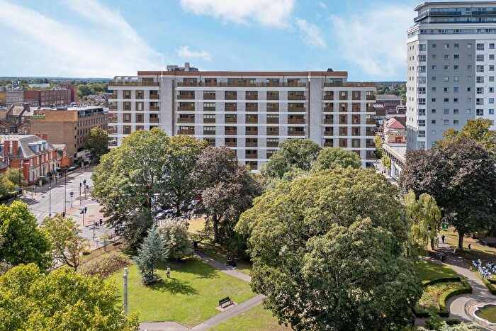 1 Bedroom Apartment To Rent In Sutton Park House, Carshalton Road, Sutton, SM1