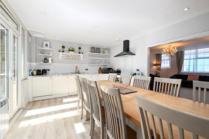 6 Bedroom Town House For Sale In Wish Street, Rye, East Sussex, TN31