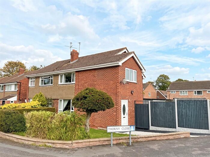 3 Bedroom Semi-Detached House For Sale In Thorny Close, Loughborough, LE11