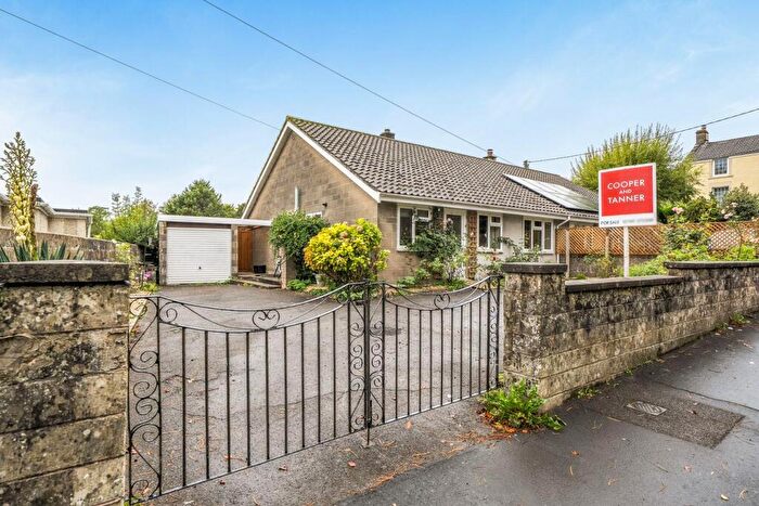 2 Bedroom Semi-Detached Bungalow For Sale In Waterloo Road, Shepton Mallet, BA4