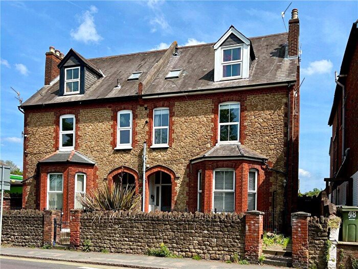 1 Bedroom Apartment For Sale In Woodbridge Road, Guildford, Surrey, GU1