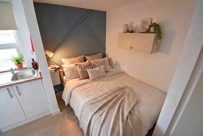Studio To Rent In Cambridge Street, Reading, RG1