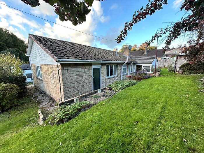3 Bedroom Detached Bungalow For Sale In Railway Road, Ruspidge, GL14