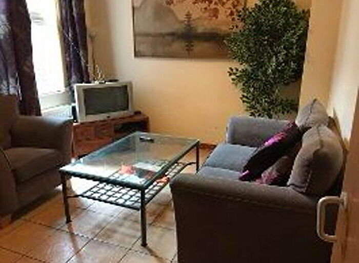 8 Bedroom Double Rooms To Rent In Room, Ireton Street, Belfast, BT7